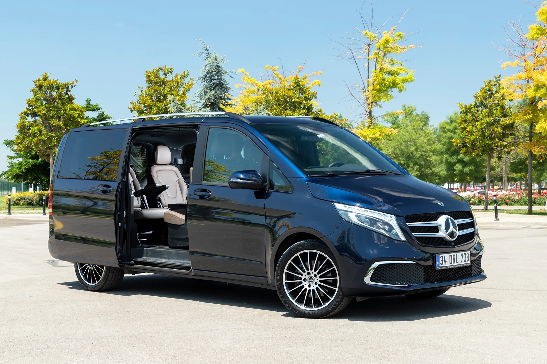 VIP Μεταφορές και Premium Tours στην Άνδρο